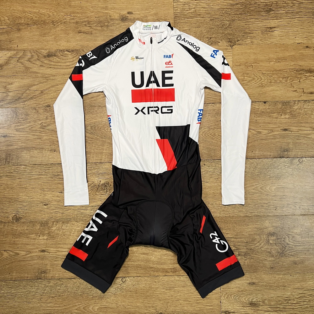 Traje de Ciclismo LASER CUT Sk - Cycling Gear Uae reseña y precio
