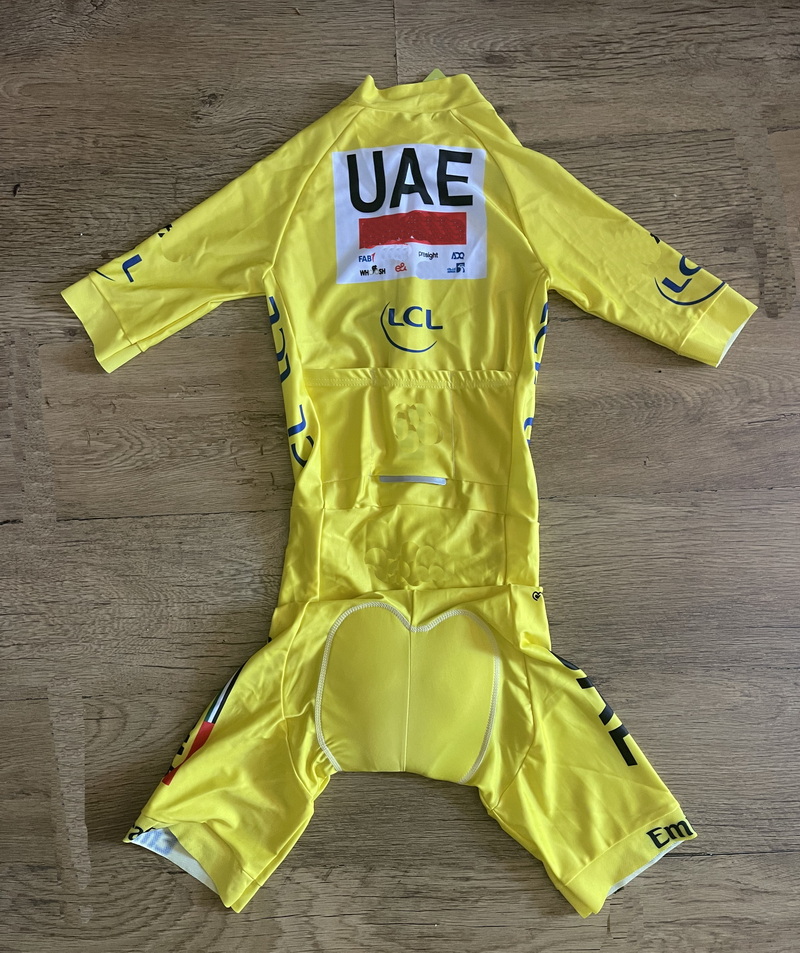 Mono con corte láser 2024, equ - Cycling Gear Uae reseña y precio